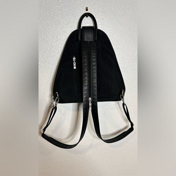 Baggallini Metro Black Backpack main image 5